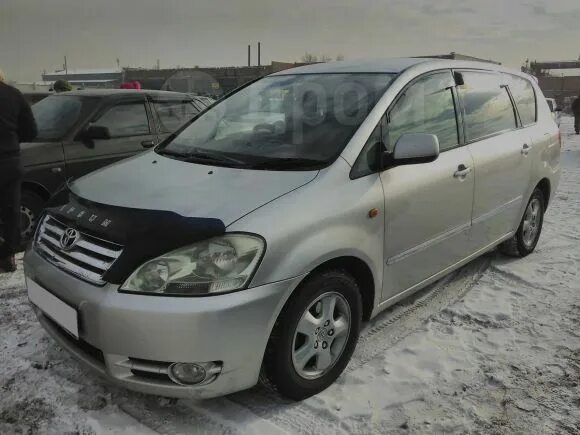 Авторынок в кызыле. Toyota ipsum 2002. Тойота Ипсум в Кызыле. Тойота Ипсум дром. Авторынок Кызыл Ипсум.