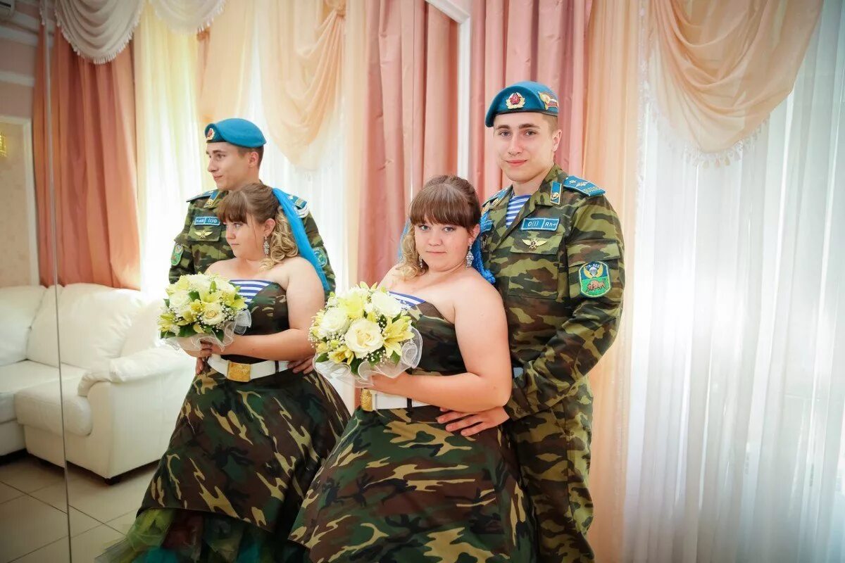 Свадьба в стиле ВДВ. Свадьба в военном стиле. Свадебное платье в стиле ВДВ. Свадьба в военном стиле ВДВ. Муж пришел с сво