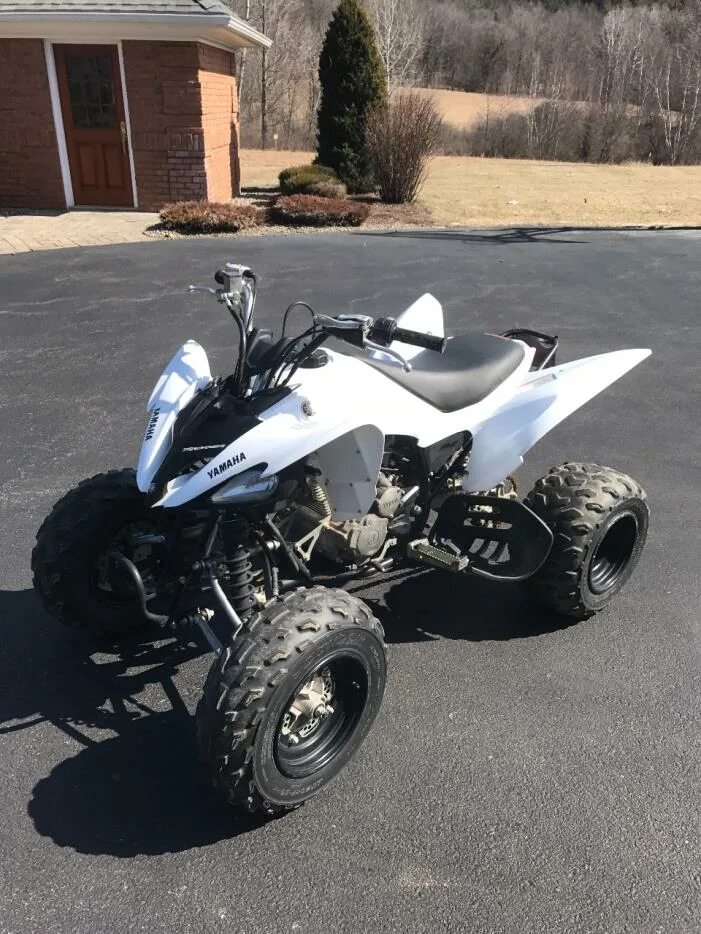 Yamaha yfm 250 raptor. Yamaha 250 квадроцикл. Квадроцикл yamaha raptor 250. Yamaha 250 квадроцикл. Yamaha raptor 250.