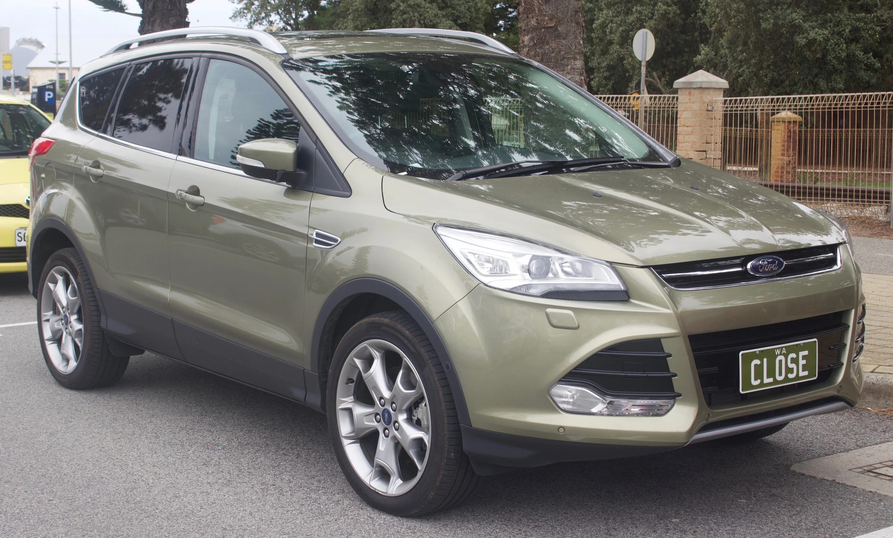 Awd форд куга. Awd форд куга. Форд куга 2 поколение. Awd форд куга. Awd форд куга.