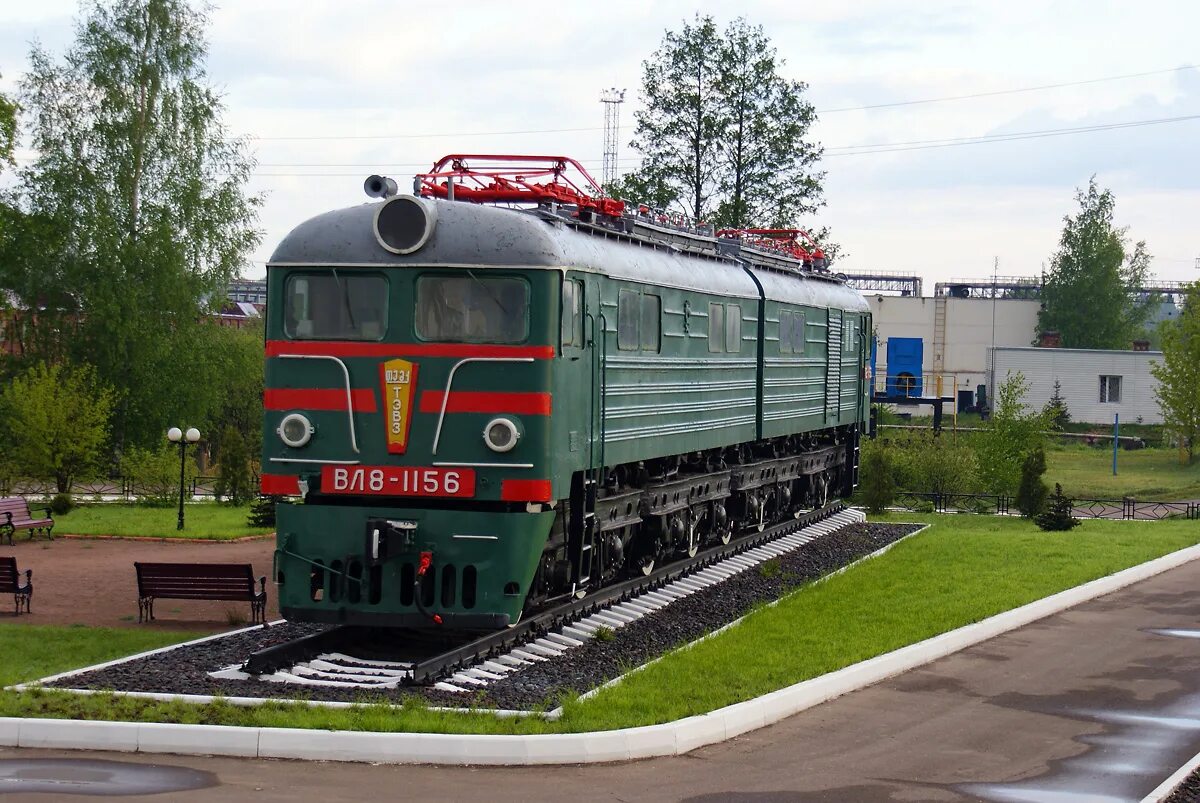 железнодорожная станция рыбное. тч7 рыбное. эм2-031. грузовой поезд тч 17. тч7 рыбное.