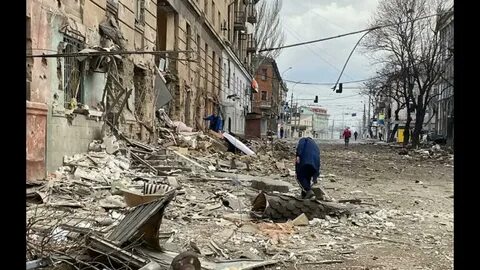 Захватили мирных жителей