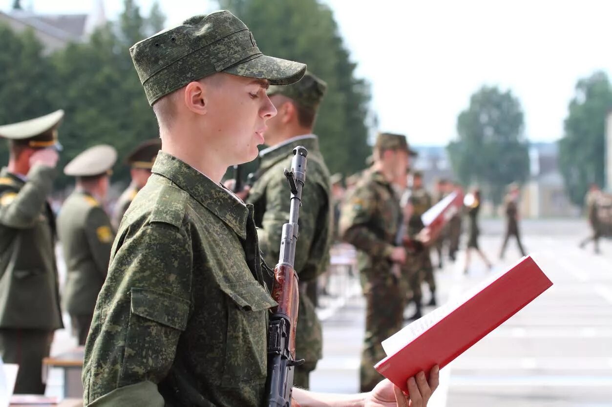 Присяга. Присяга солдата. Верность военной присяге и воинскому долгу;. Ритуал принятия присяги. Верность военному долгу