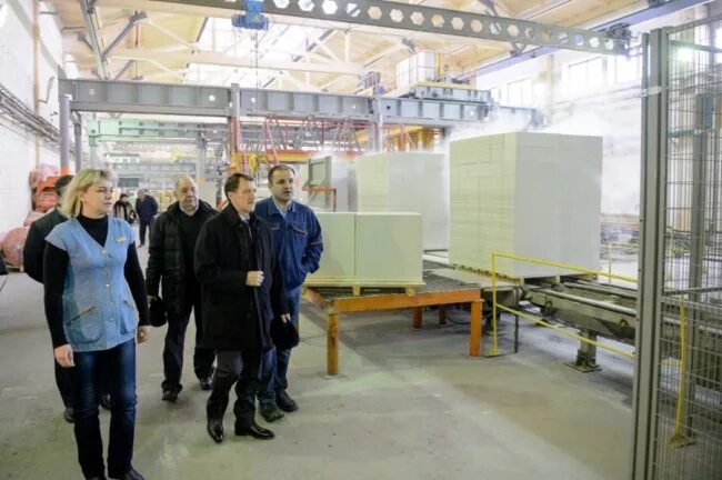 Вксм воронеж вакансии. Воронежский комбинат строительных материалов лого. Вксм воронеж вакансии. Зао воронежский комбинат строительных материалов. Блок 100 300 600 вксм.