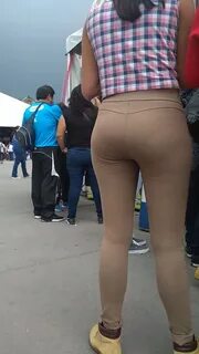 mujeres hermosas en calzon. 