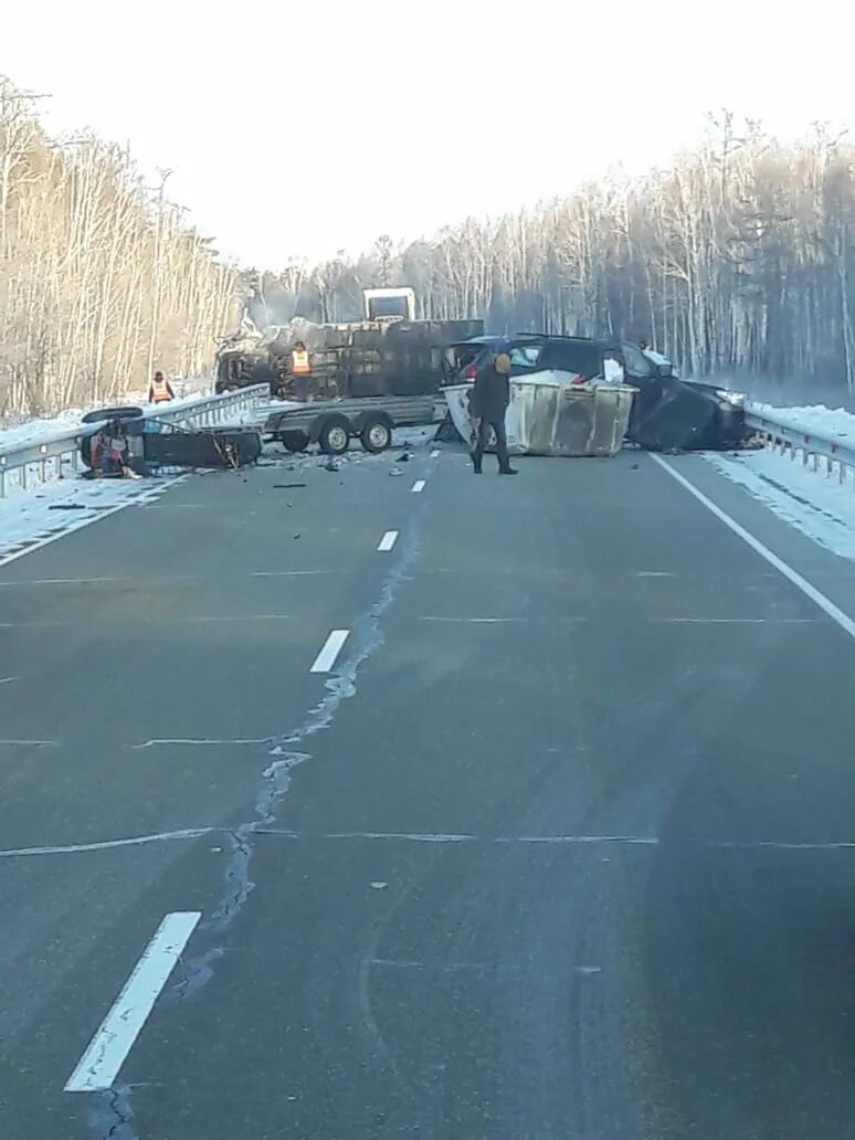 Чп в амурской области сегодня. ДТП В Амурской области на трассе Благовещенск Свободный. ДТП В Амурской области на Федеральной трассе. ДТП город Шимановск Амурской области. Авария в Шимановске Амурской области.