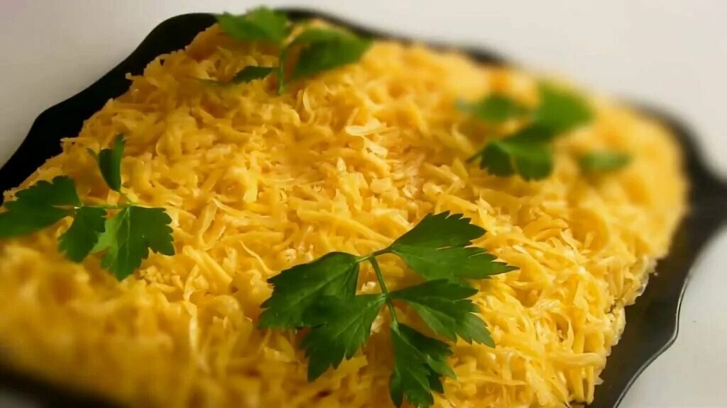 Салат мужской каприз фото. Salat мужской каприз. Мужской каприз рецепт пошагово. Салат мужской каприз с говядиной пошаговый. Мужской каприз салат мужской каприз.