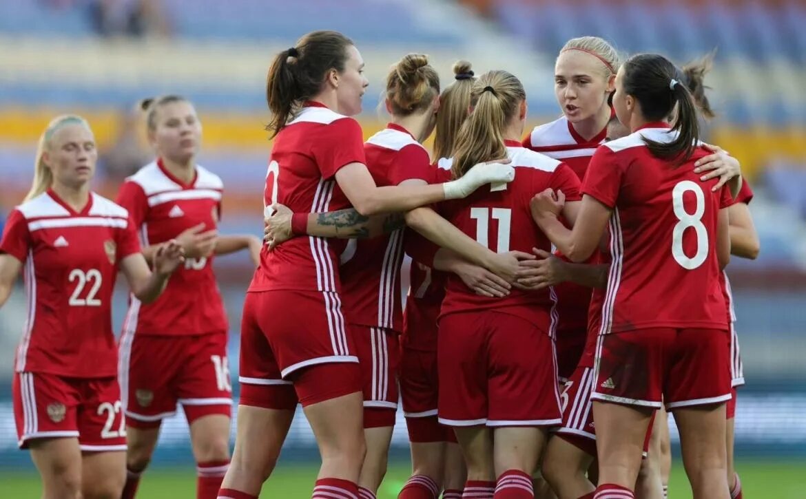 Женская сборная Беларуси по футболу. Женская сборная России. Женская сборная по Чили.
