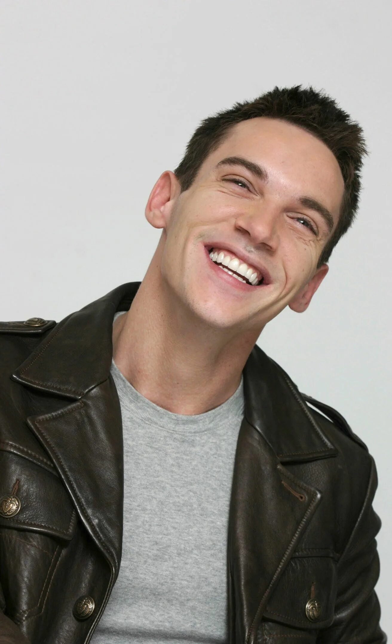 Джонатан риз майерс 2022. Джонатан майерс. Риз майерс. Актер майерс джонатан. Риз майерс.