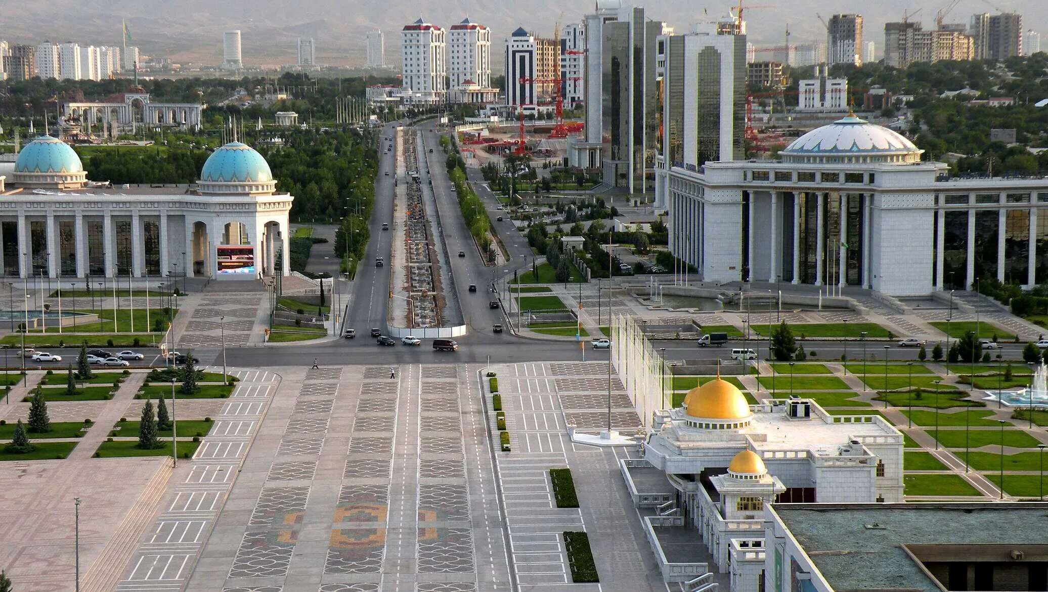 Туркменистан столица Туркмении Ашхабад. Ашгабат Туркменистан Ашхабад. Дворцовый комплекс «Огузхан» Ашхабад. Ашхабад столица Туркменистана достопримечательности. Создай таджикский