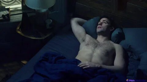 mencelebrities.com John Krasinski Nude Movie Scenes And Shirtless Beach Pho...