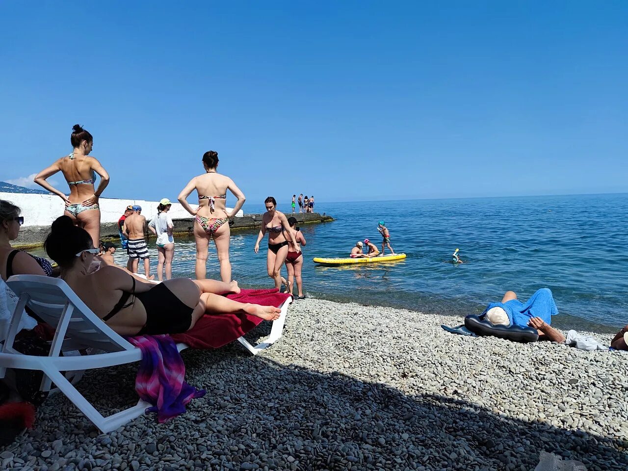 Стоит ли отдыхать в крыму. Крым 2022. Ялта курорт 2022. Сочи море. Ялта море.
