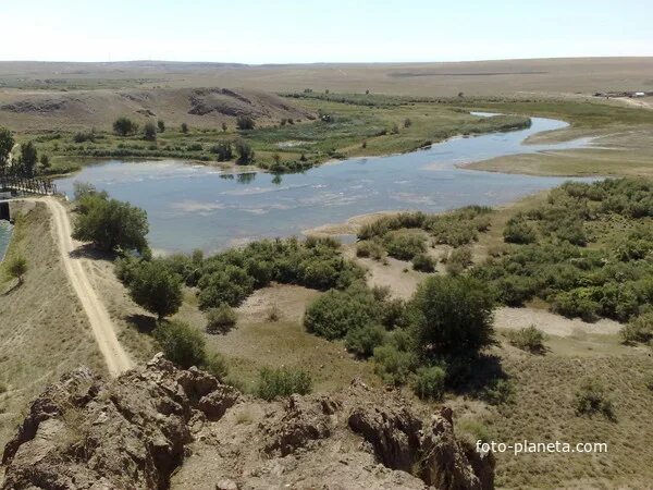Поселок акши алаколь. Куртинское водохранилище алматы. Акша забайкальский край. Поселок акши алаколь. Акши.