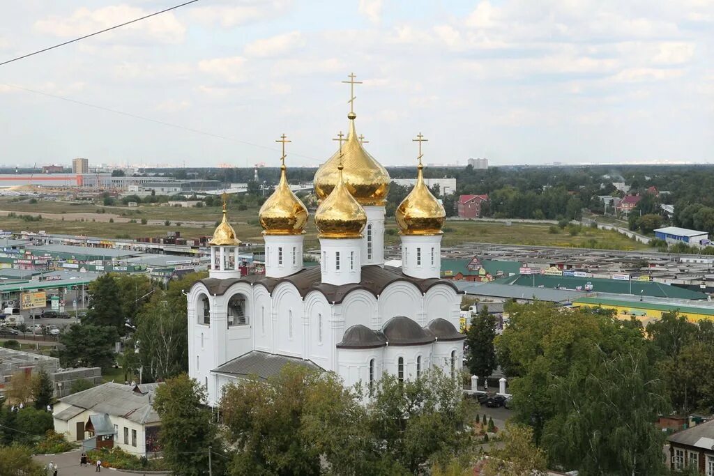 Жуковский город сквер. Поселок жуковский московской области. Жуковский город бродвей. Город жуковский храм преображения. Г жуковский московская область работа.