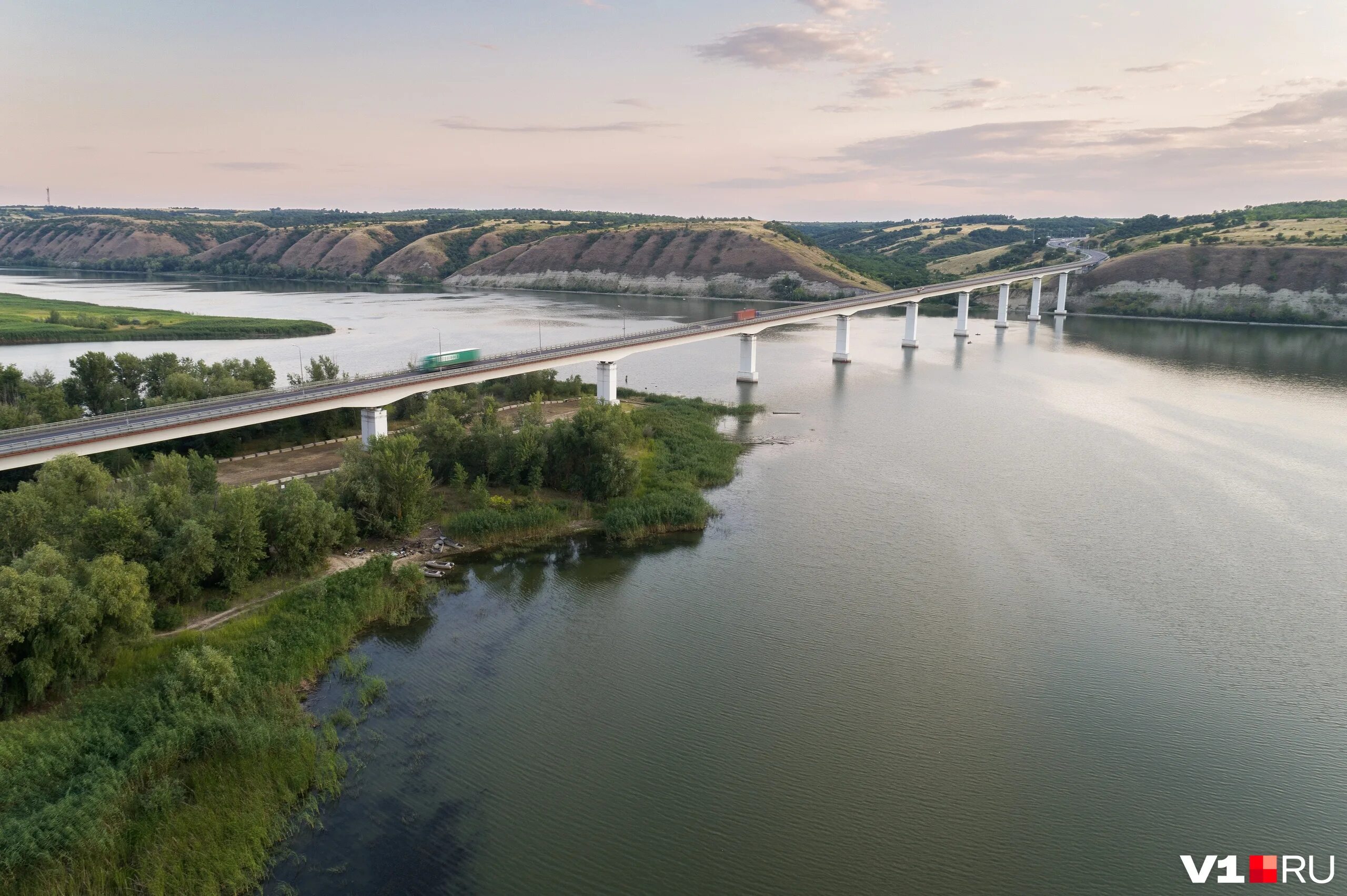 Река дон волгоградская область. Природа калача на дону волгоградской области. Река дон калач на дону. Река дон милославский район. Город калач воронежская область городской парк.