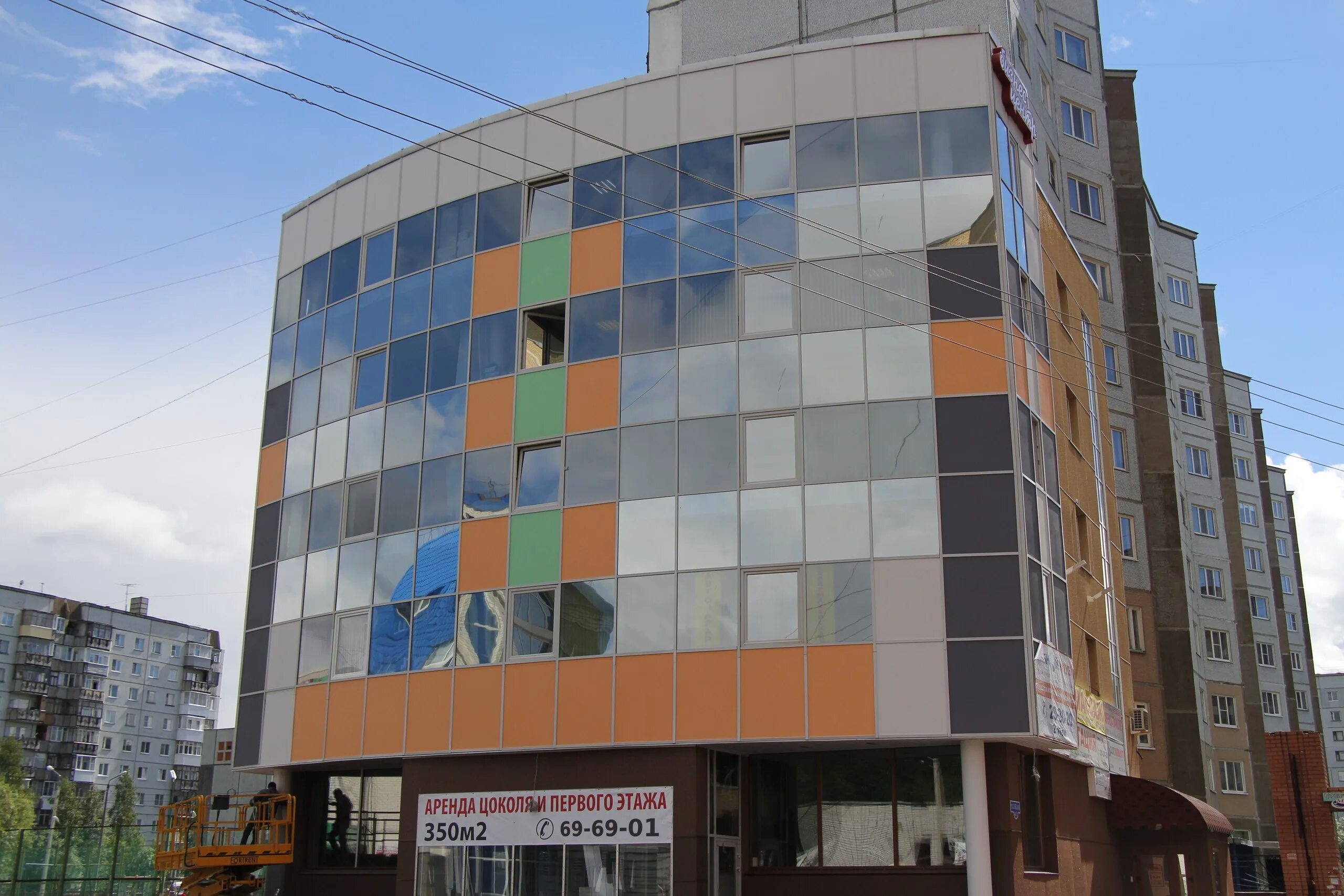 Гайдара 2 корп 1. Гайдара 2 корп 1. Гайдара 44 архангельск. Гайдара 2 корпус 1 архангельск. Архангельск улица гайдара 44 корпус 1.