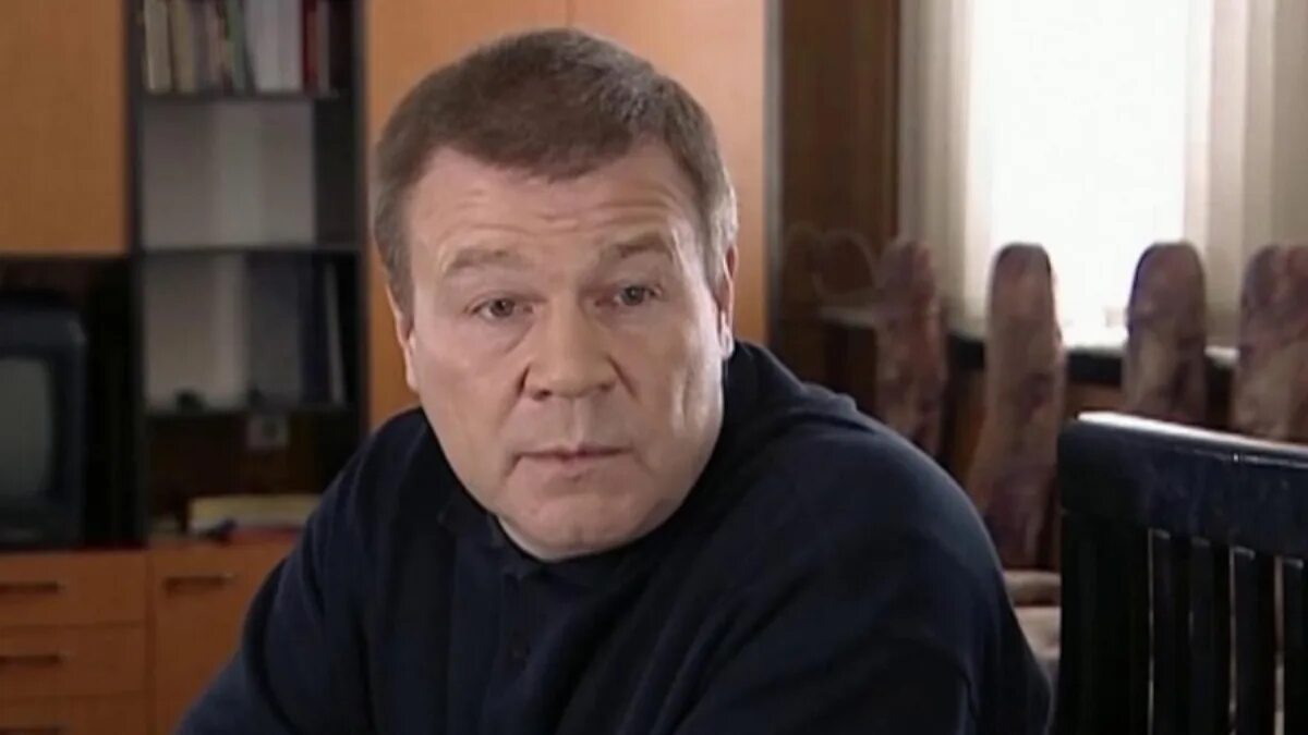 Опера: хроники убойного отдела (2004). Дукалис улицы разбитых фонарей. Старый дед оказался новым главой убойного отдела. Опера хроники убойного отдела рен тв. Дукалис убойная сила.