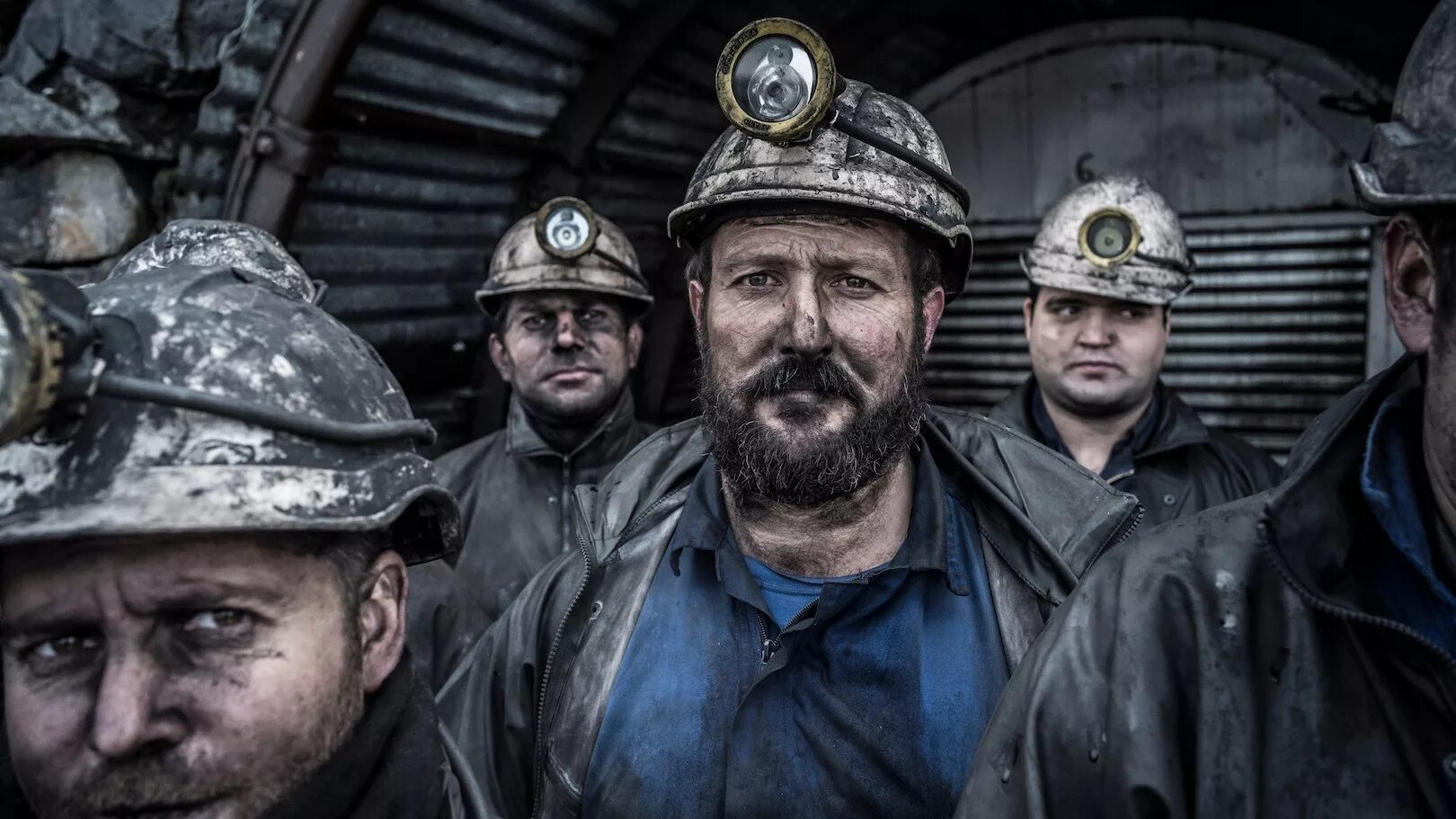 Американские шахтеры. Майнер Шахтер. Шахтер фото. США горняки. Voices miners