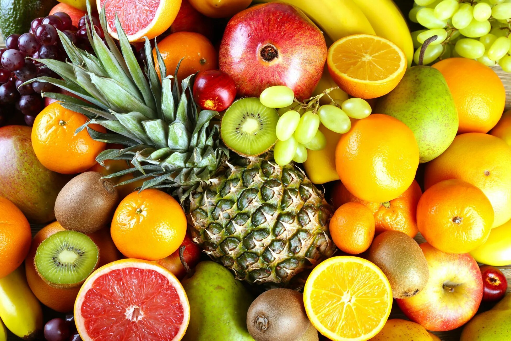 экзотические овощи. экзотика фрукты. фрукты. где много фруктов. фрукты.