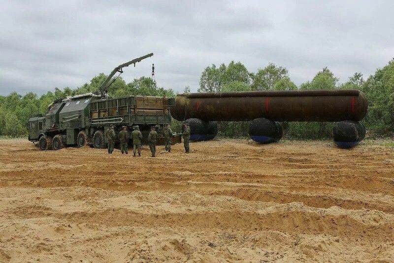 Bgm-109 tomahawk. Ракеты кндр. Ракета боеголовка. Протон-м ракета-носитель. Защита от ракет на самолетах.
