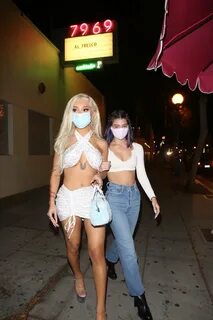 Charli Damelio and Dixie Damelio - Party candids in Hollywood-52 - GotCeleb