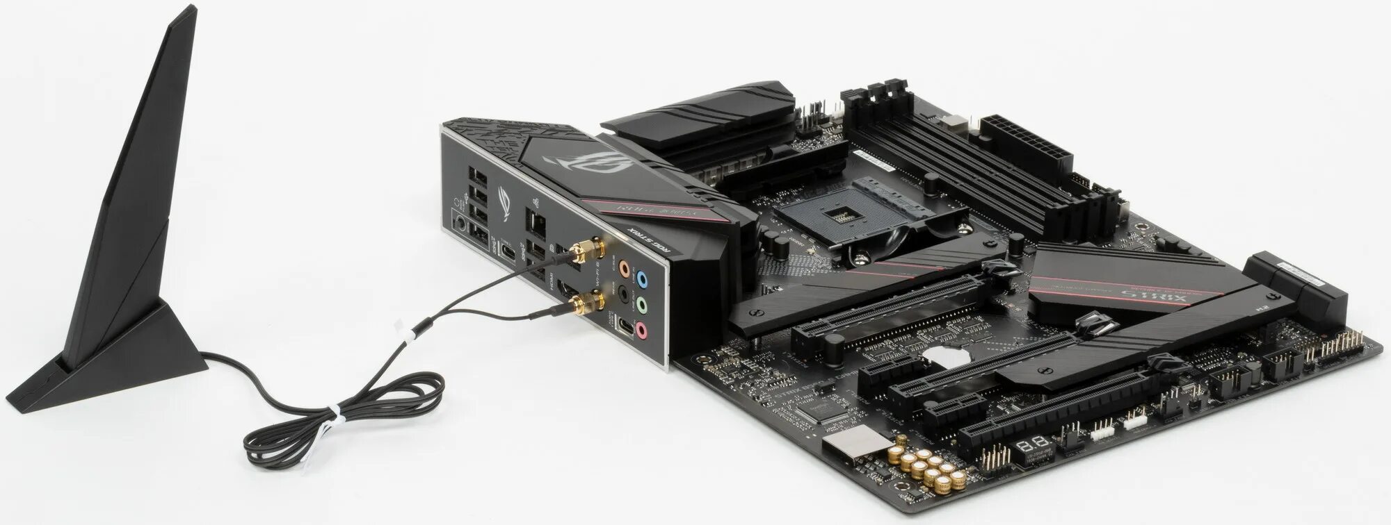 AMD b550. AMD b550 чипсет. ASUS ROG Strix b550-e Gaming.