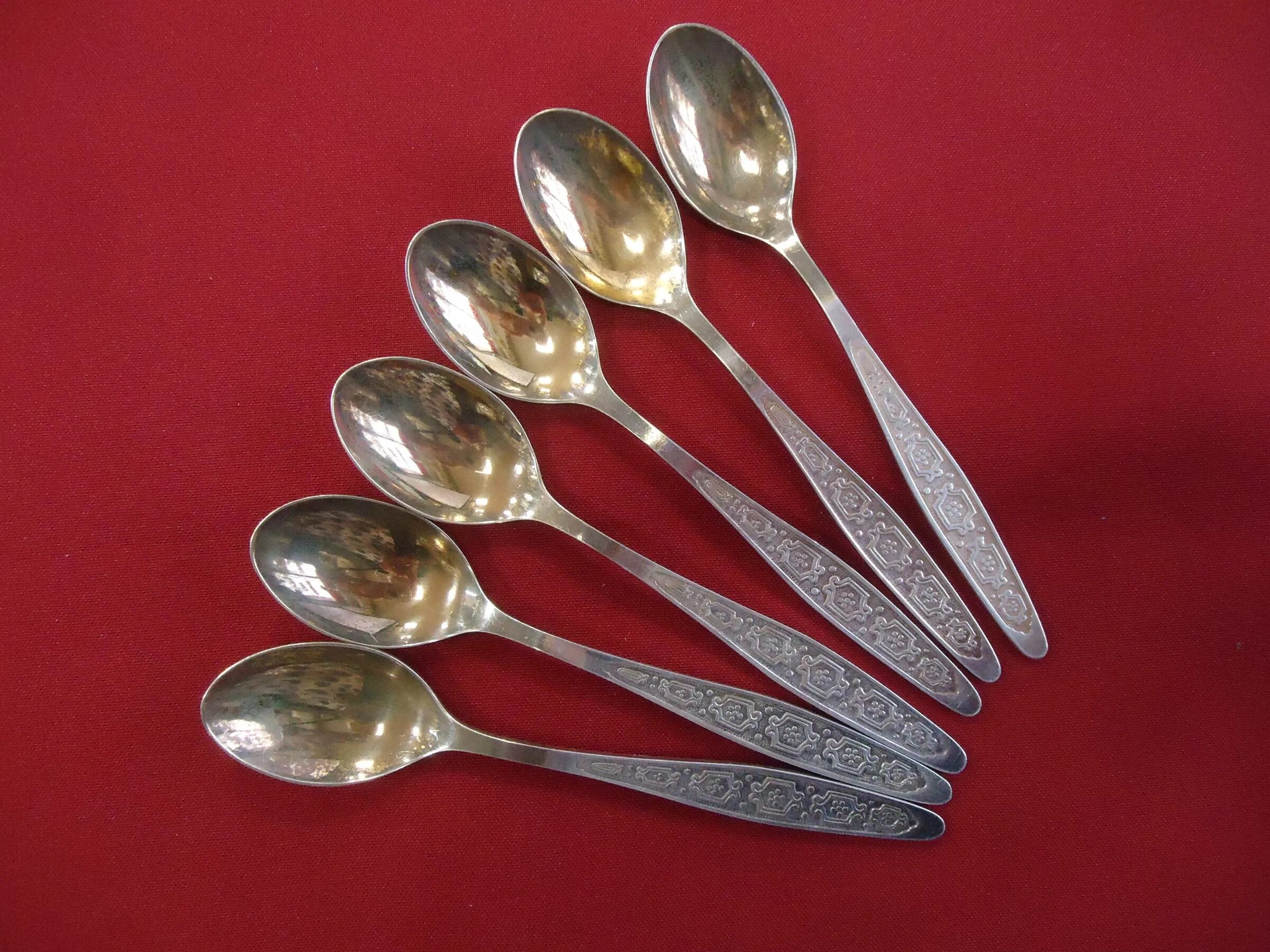 Мельхиор зиш ссср. Ложка серебряная зии мнцц 2. Мельхиор фезелен. Русский мельхиор. Мельхиор тф7.