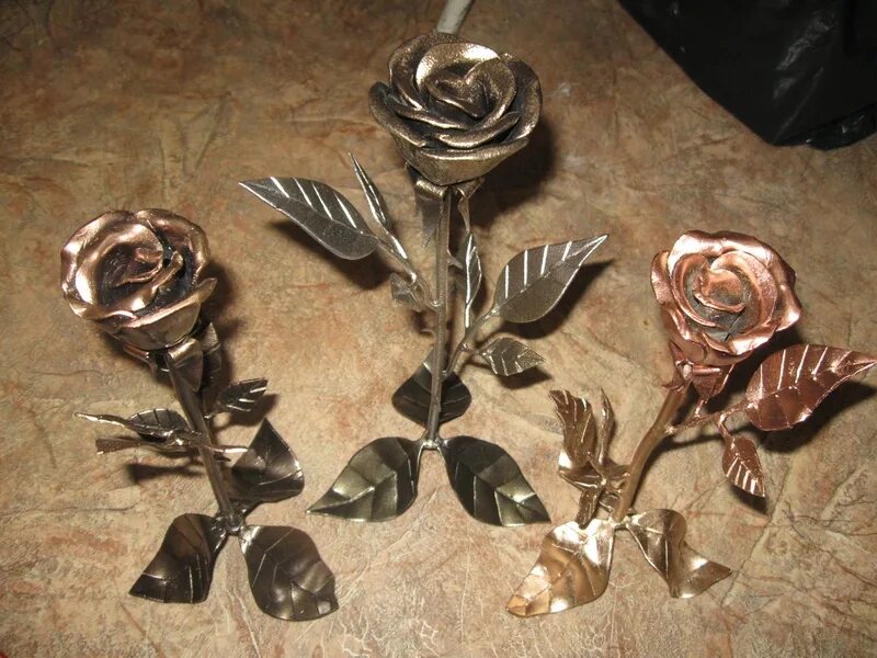 вырезаем из жести. флюгер. художественная сварка. наличники из листового металла. вырезанная из металла птица.