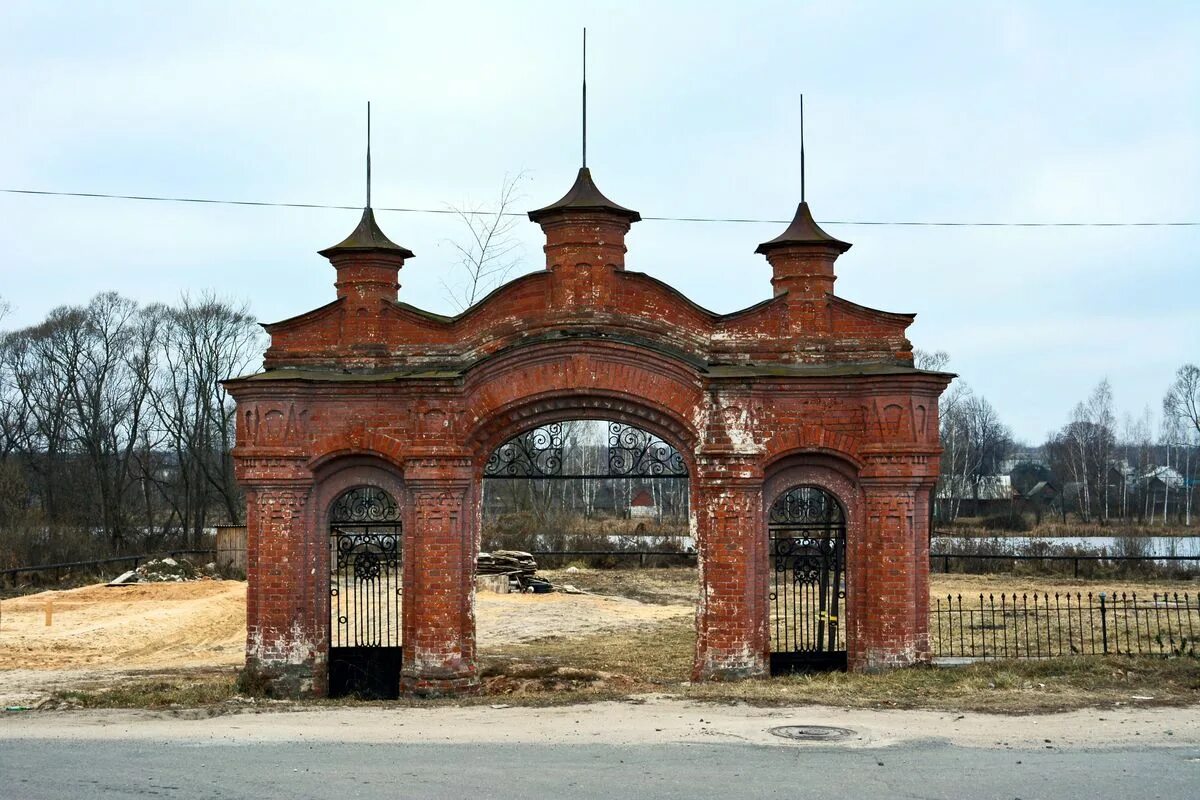 Погода г злынка брянской области. Село Злынка Брянской области. Церковь Злынка. Злынка Украина храм. Злынка Кировоградская область храм.