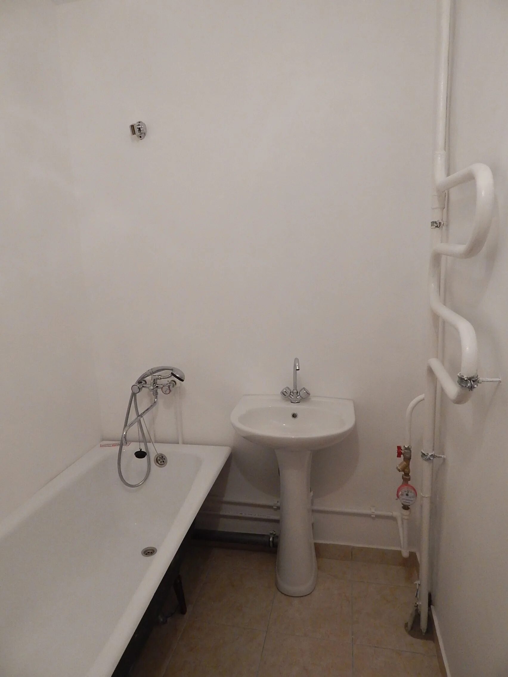 квартиры бюджетникам. квартира социального найма фото. обои для студии квартиры. квартиры бюджетникам. варианты ремонта квартиры.