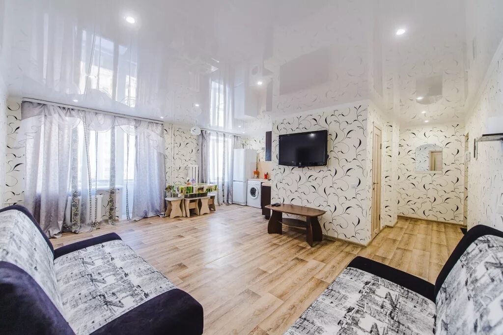 Снят квартиру в городе чите. Однокомнатные квартиры студии в чите. Ленина 17 дом курган. Гостиница декабрист чита квартиры. Жилье в чите на сутки.