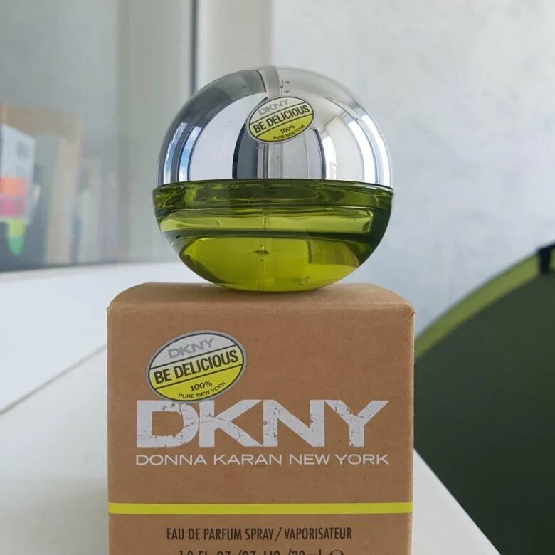 Dkny яблоко купить. Донна Каран Нью Йорк зеленое яблоко. Туалетная вода DKNY зеленое яблоко. Духи яблоко DKNY. DKNY зеленое яблоко 60 мл.