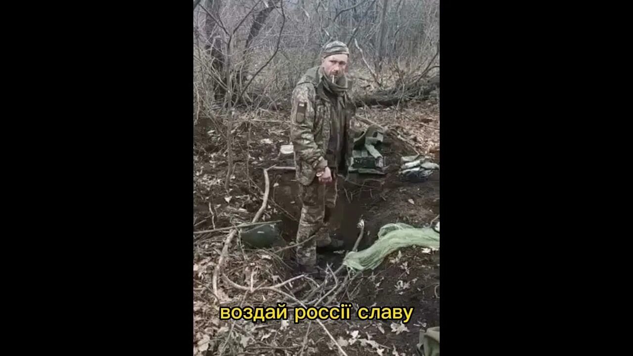 Расстреляли пленного украинца. Расстреляли пленного украинца. Расстреляли пленного украинца. Расстрелянные военнослужащие. Расстреляли пленного украинца.