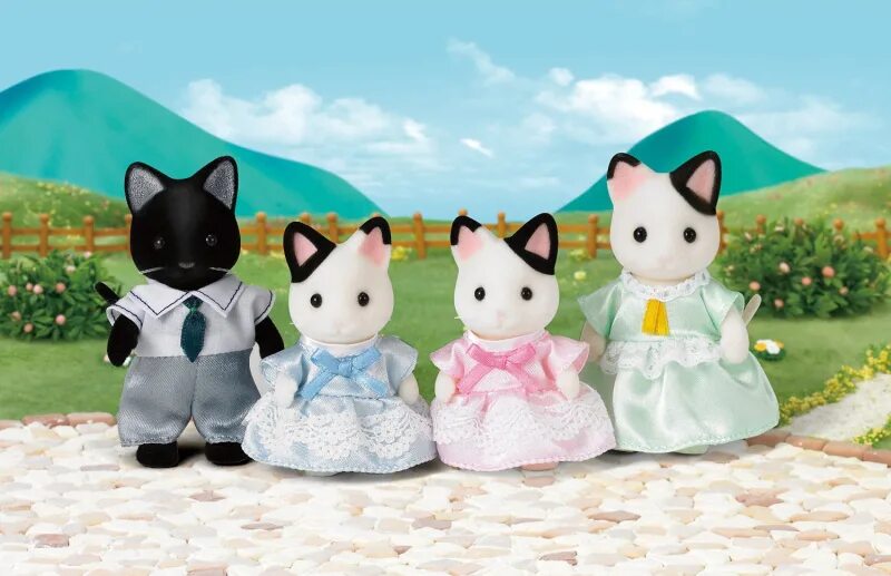 Sylvanian families cats. Sylvanian families семья серых кошек. Игрушки сильваниан фемилис кошки. Сильвания фэмили семья кошек. Sylvanian families calico critters.