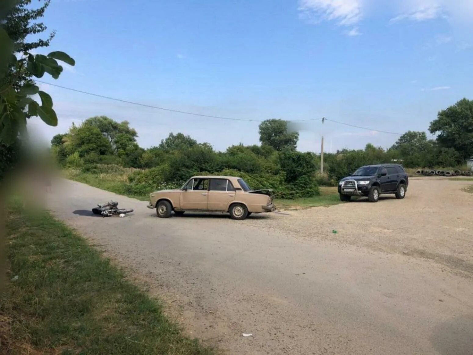 Авария ваз 2111 на скорости. Ваз 2107 врезалась в столб. Кубань ваз. Кубань ваз. Кубань ваз.