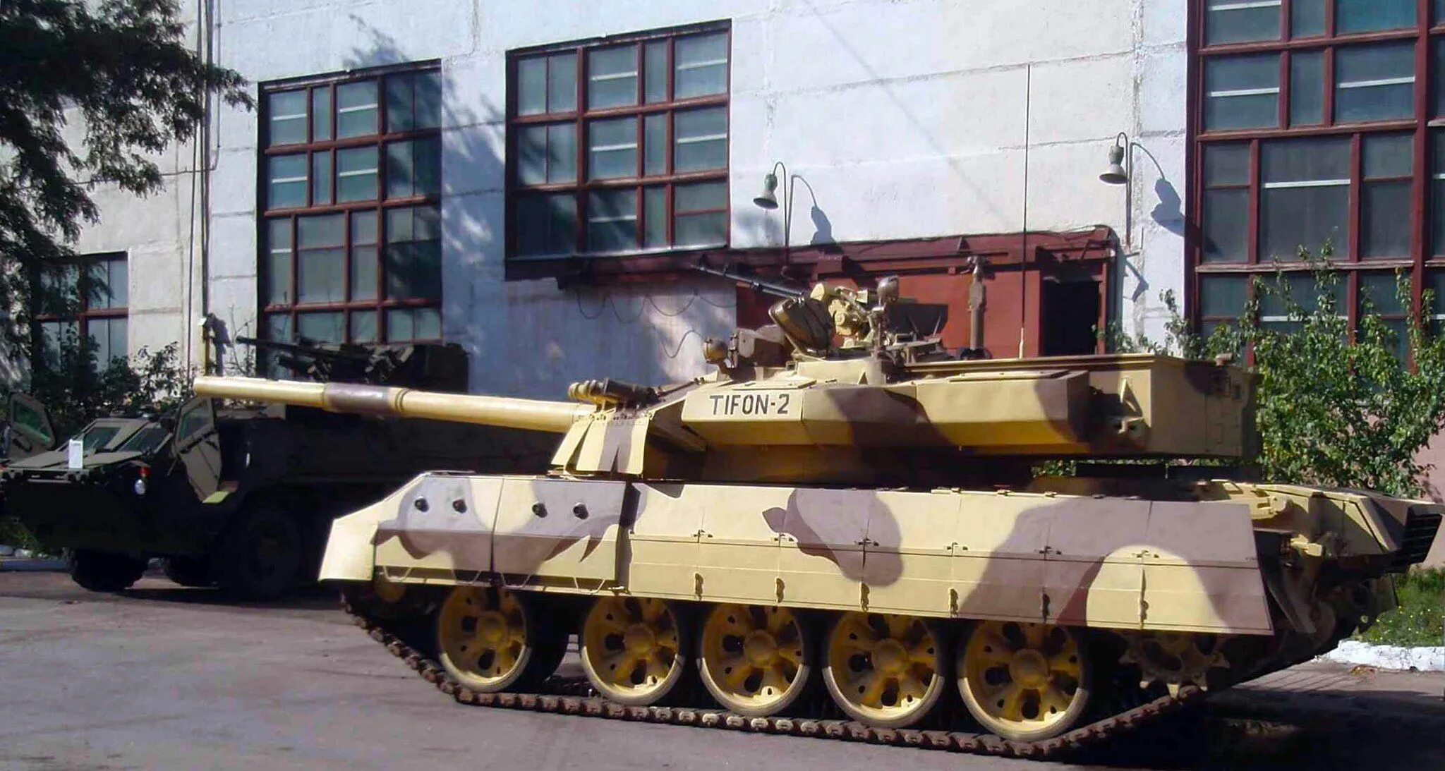 Танков m 55s. Т-55агм. Т-55агм средний танк. T-55m8-a2 tifon II. Т 55 С 125 мм пушкой.