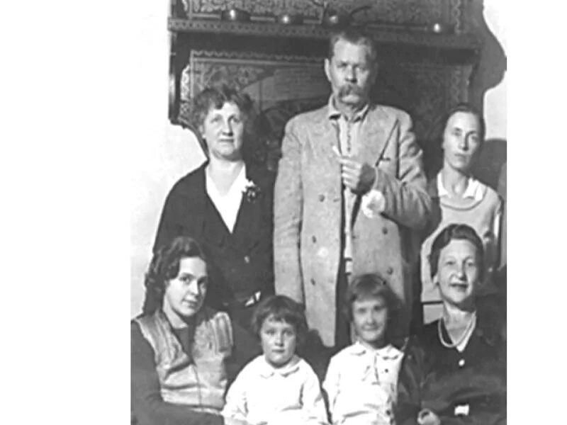 Роковая красота Тимоши: почему Надежде Пешковой, невестке Максима Горького не по