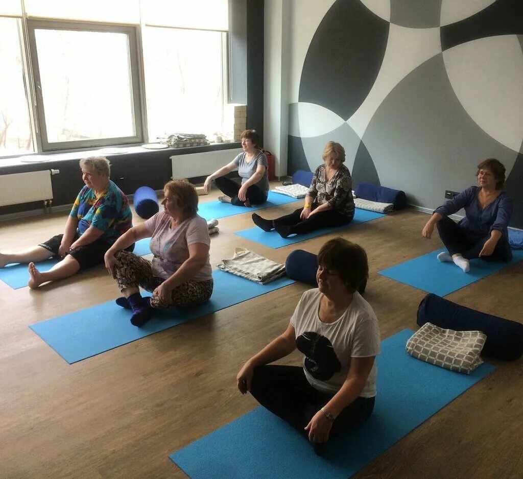 аэрис студия йоги. наименование для йога студии. арт йога мытищи.