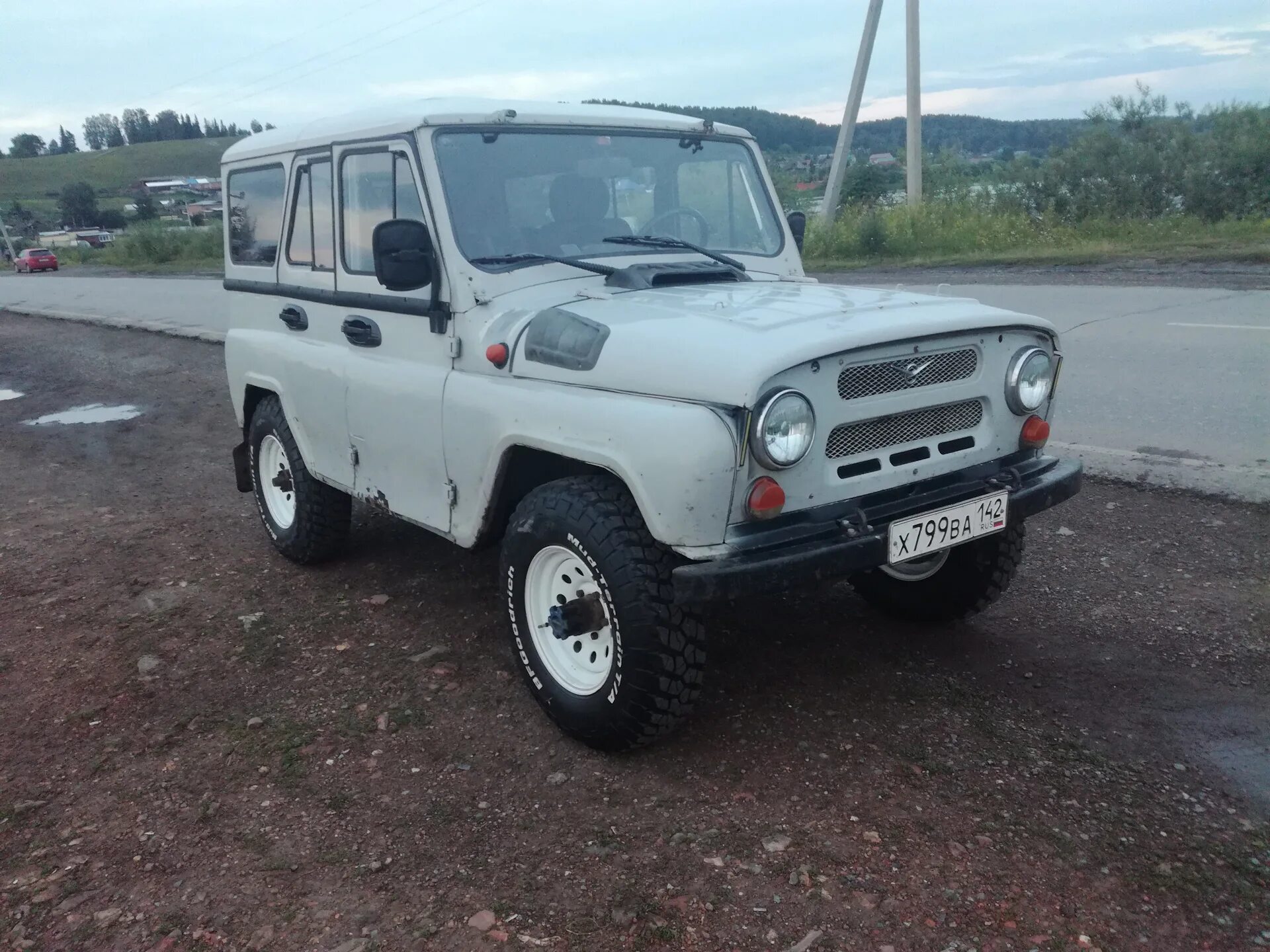 Уаз бу белгородская. Уаз бу белгородская. Уаз 469б зеленый. Уаз 469б 1980. Авто б/у уаз 469.