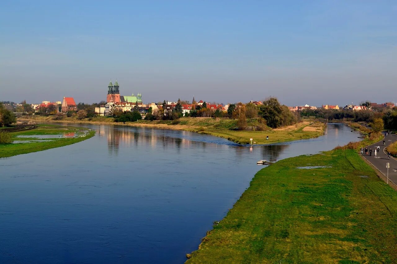 Река в польше 4. Река одра польша. познань польша река. река одер. река одер в германии.