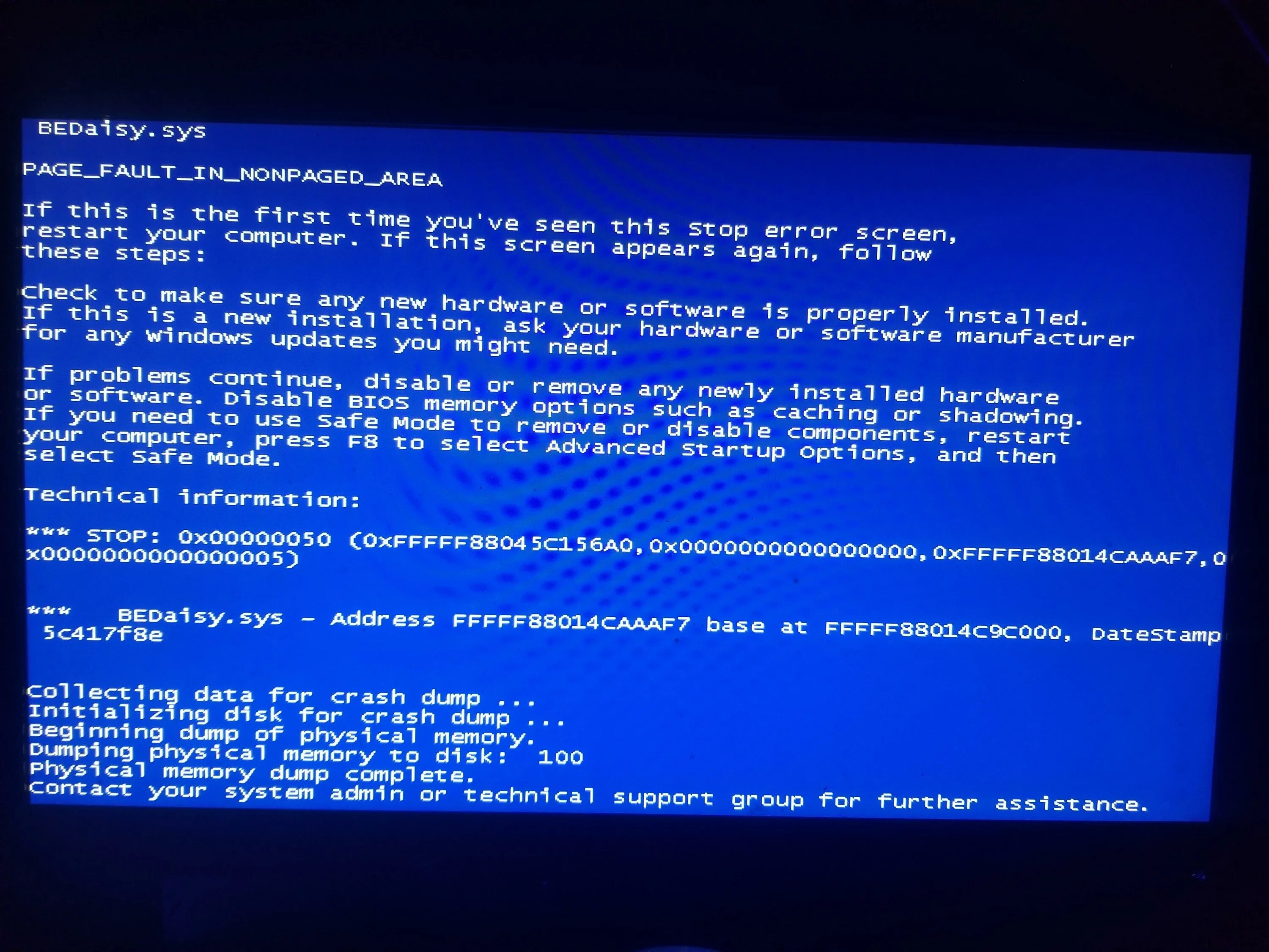 Синий экран. Экран смерти Windows 7. Сбой системы. Синий экран виндовс 7. Ошибка page in nonpaged area
