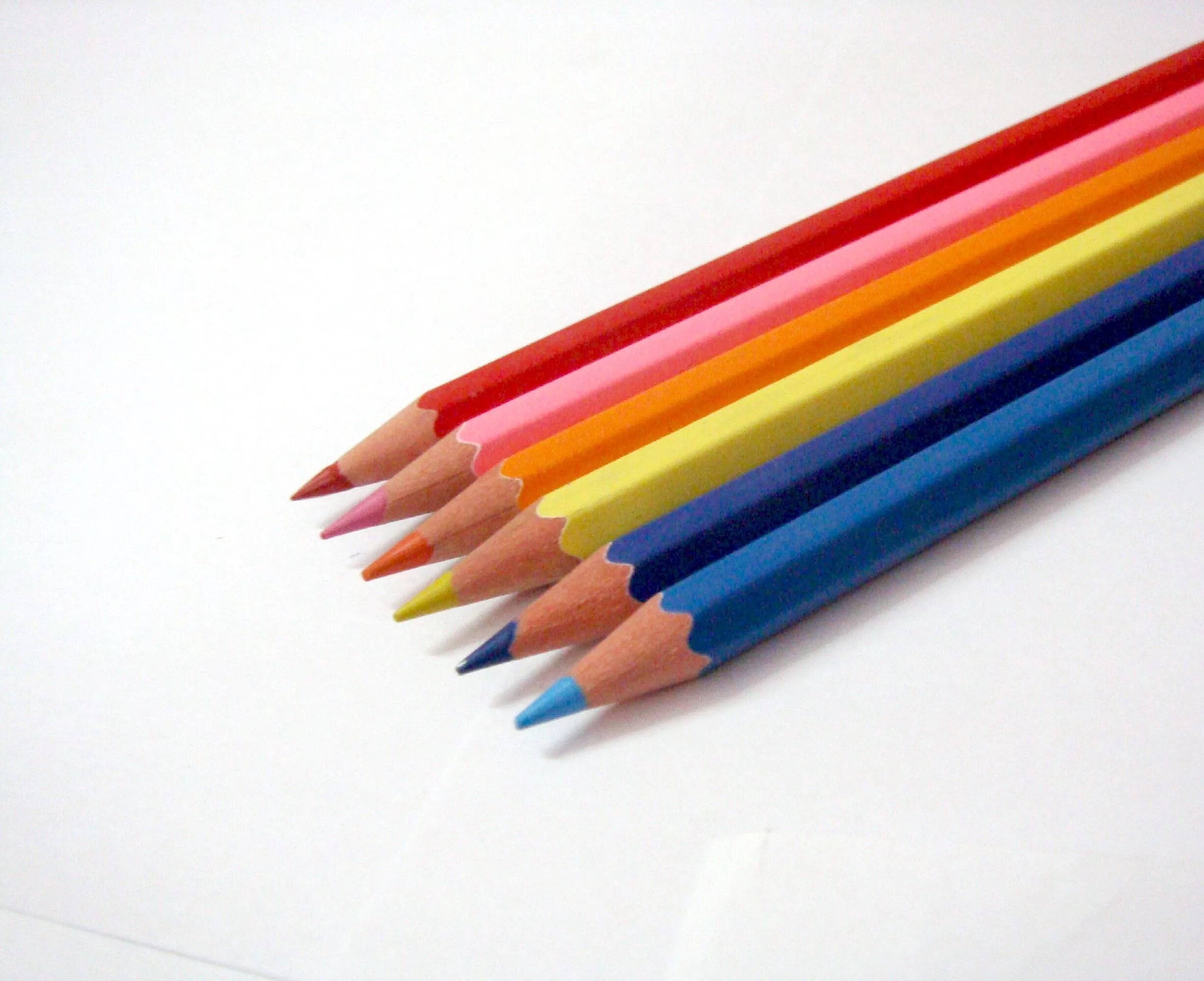 Покажи какие карандаши. Карандаши цветные. Интересные карандаши. Много карандашей. Большие цветные карандаши.