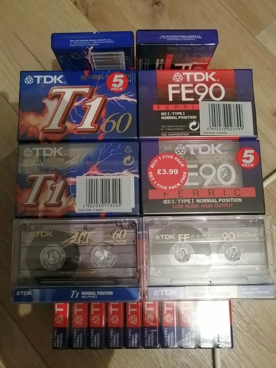 15 кассет. Аудиокассеты TDK t1 90. Аудиокассета TDK fe90 ferric. TDK t1 60. ТДК Фе 60 кассета.
