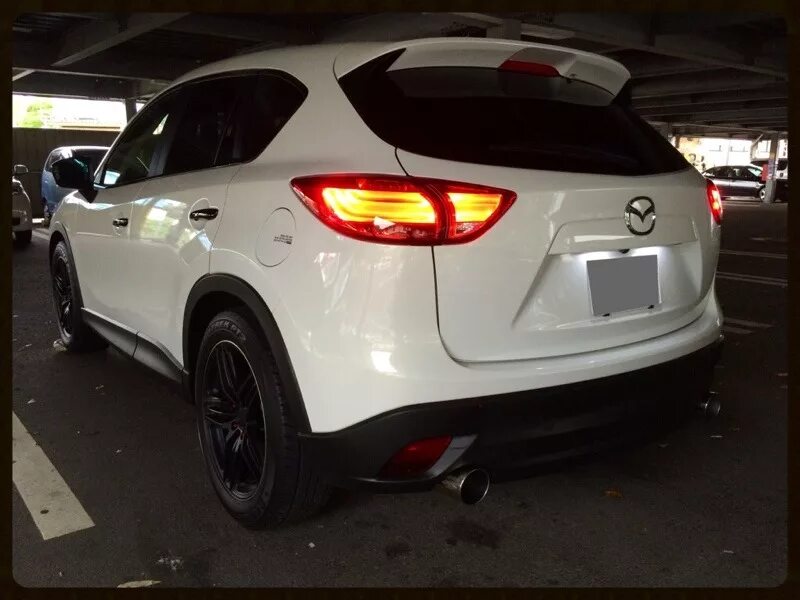 Фонари мазда сх 5. Накладки оптики Мазда cx5. Задняя оптика Mazda CX-5 2016. Оптика Мазда сх5. Мазда cx5 задние фары.