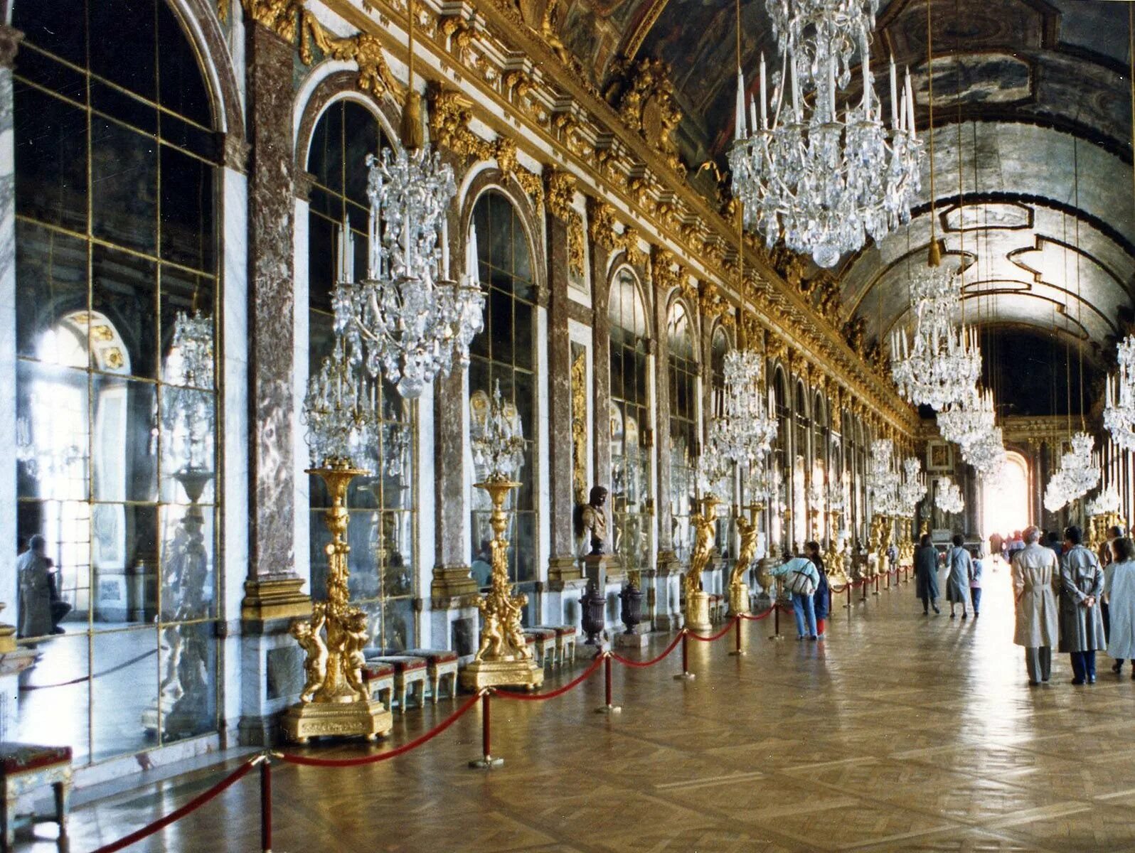 Версальский дворец, Версаль дворец Версаля. Зеркальная галерея Версальского дворца. Франция Барокко Версальский дворец. Зеркальный зал Версальского дворца.