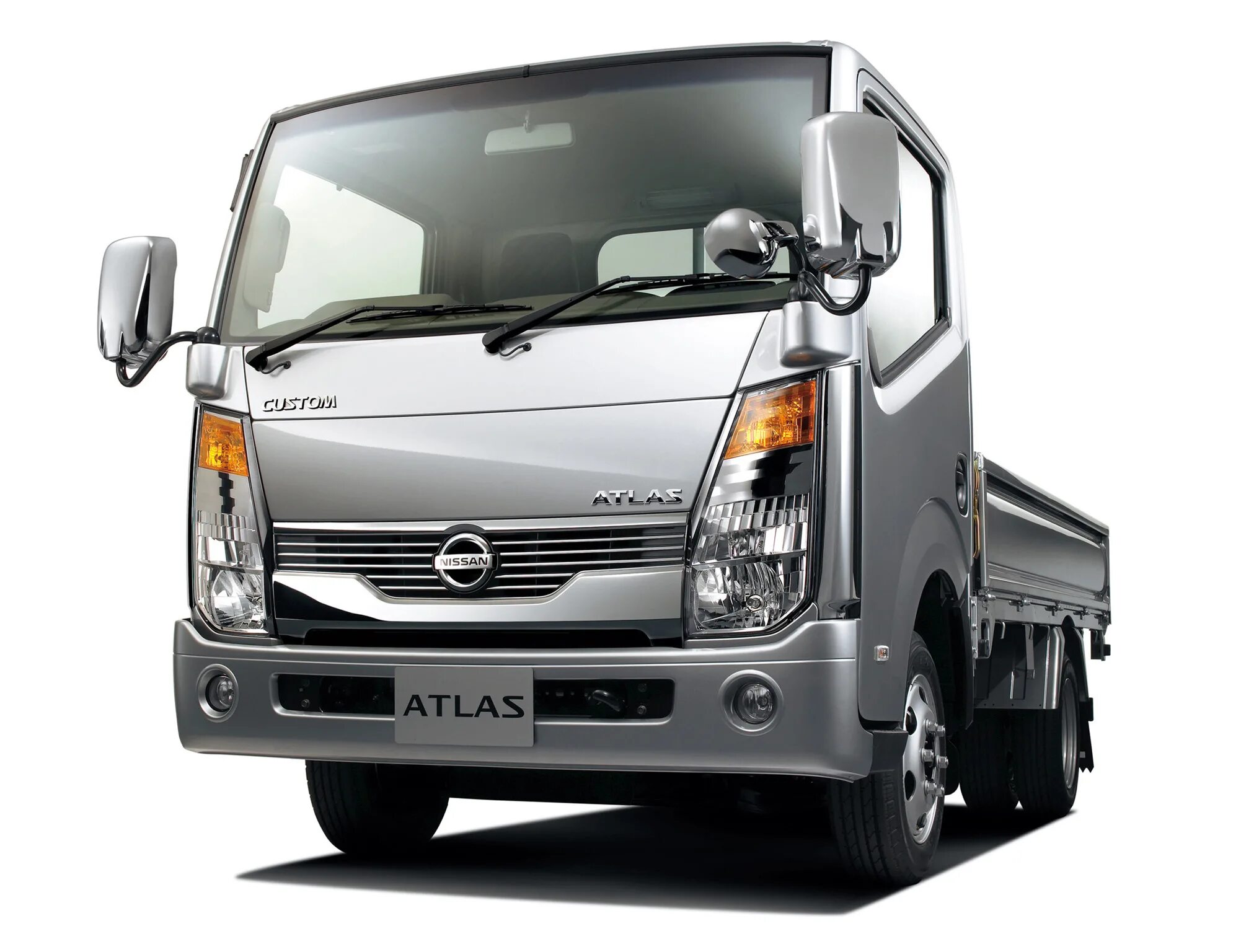 Грузовичок ниссан. Nissan Atlas f24. Nissan Cabstar f24. Nissan Atlas грузовой. Nissan Atlas 5.