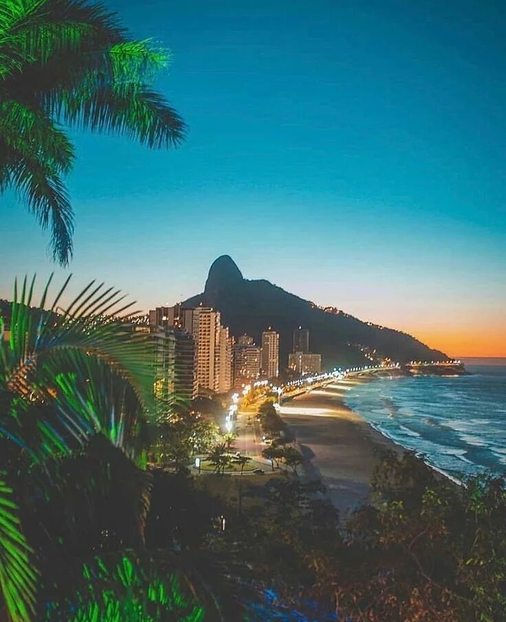 Ночной Рио де Жанейро. Рио-де-Жанейро. Рио де Жанейро природа. Рио де Жанейро Эстетика. O rio