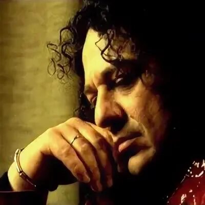 саруханов песня дорогие