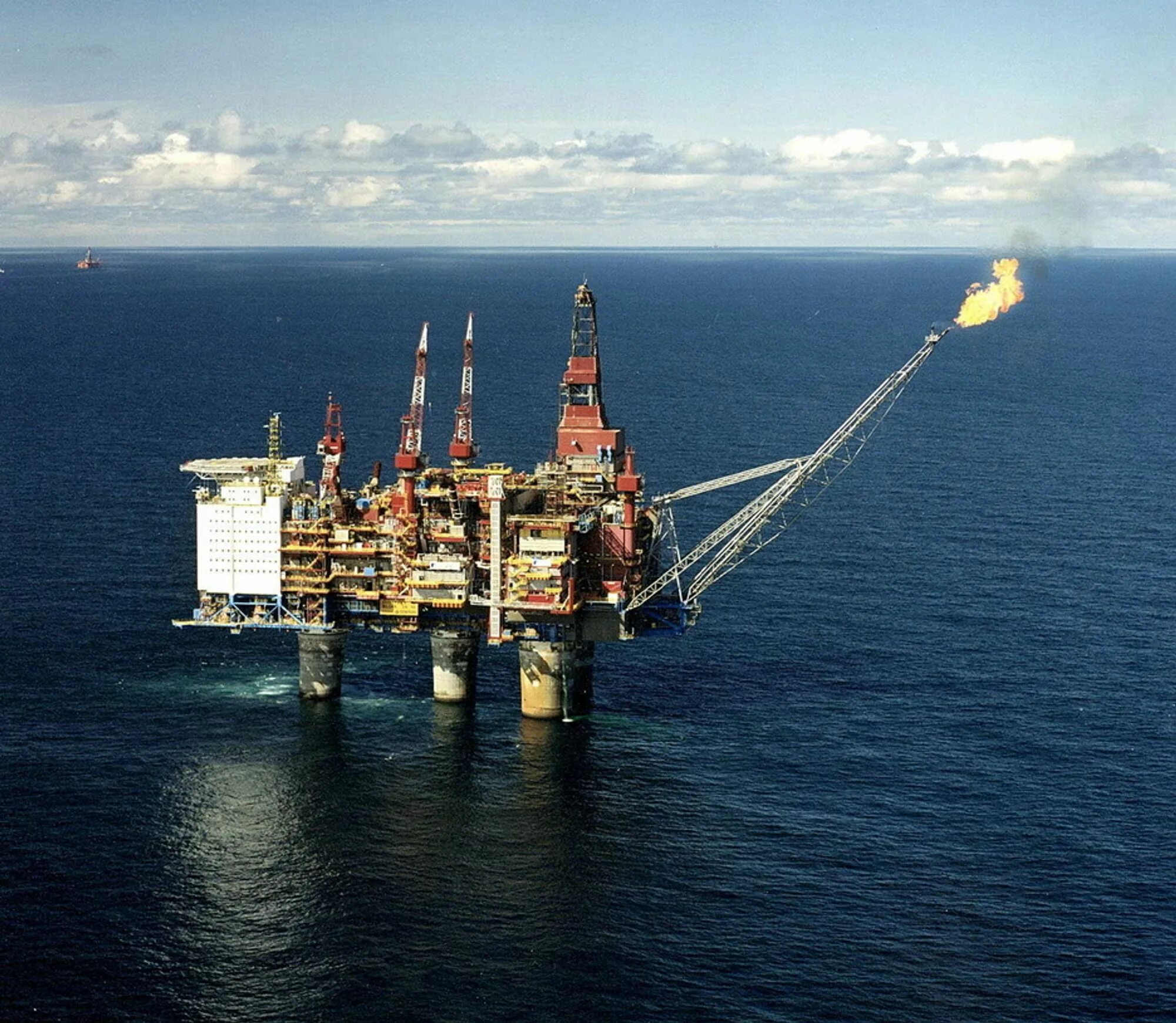 Платформа c. Платформа статойл. gullfaks. типы нефтяных платформ. ocean builders.