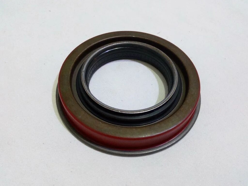 Сальник хвостовика газ 2705. Сальник редуктора хвостовика ваз 2121 рыжий брт. Сальник редуктора газ 3302. 2123-1802120-30 сальник. Сальник на раздатку уаз 452.